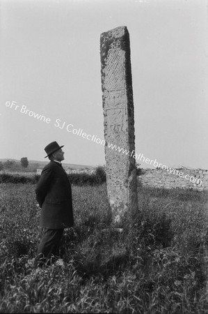 CARVED PILLAR STONE CLONCA